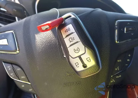 2016 Lincoln Mkx Reserve from USA, damaged, VIN 2LMTJ8LR0GBL59876